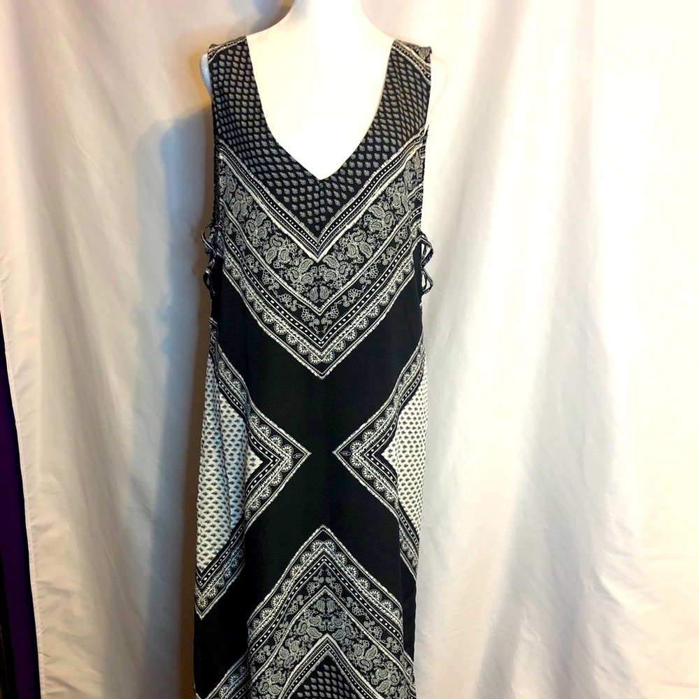 NWT B&W Blu Moon maxi